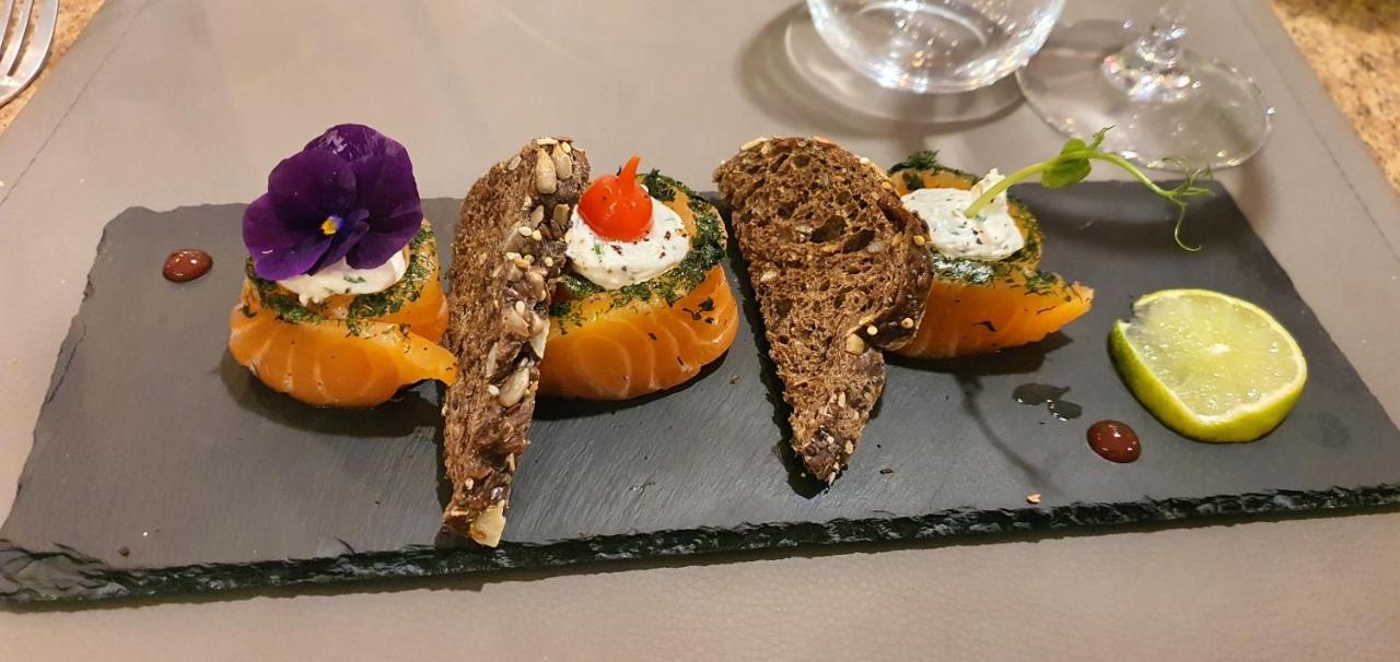 Grand Hotel De La Vallee Cheylade 外观 照片